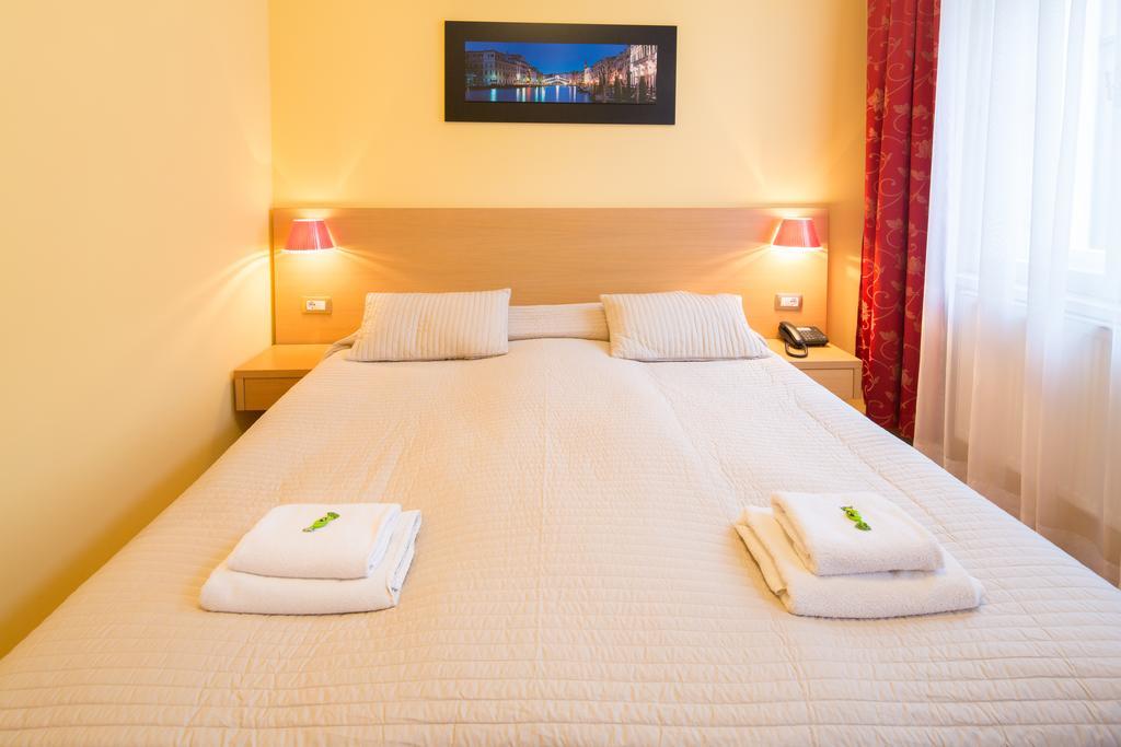 City Lounge Hotel Prague Bilik gambar