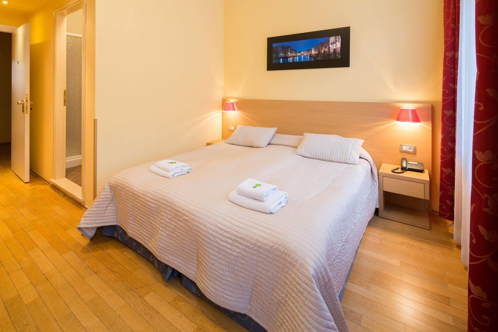 City Lounge Hotel Prague Luaran gambar